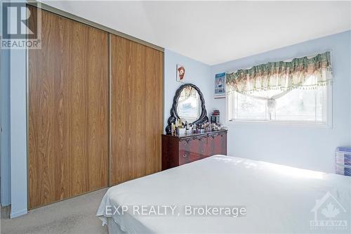 836 Torsa Court, Ottawa, ON - Indoor Photo Showing Bedroom