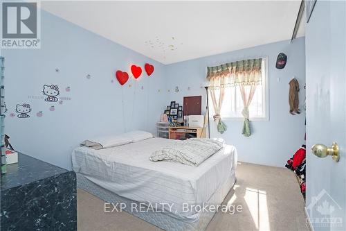 836 Torsa Court, Ottawa, ON - Indoor Photo Showing Bedroom