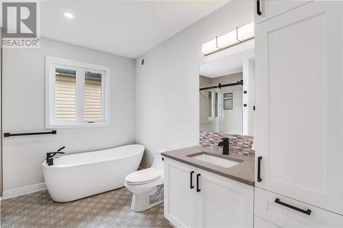 731 Lafrance Crescent, Hawkesbury, ON - Indoor Photo Showing Bathroom