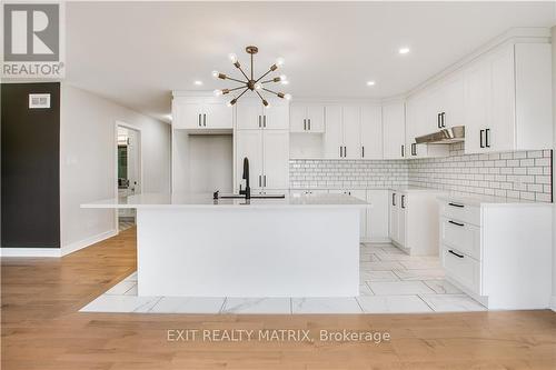 731 Lafrance Crescent, Hawkesbury, ON - Indoor Photo Showing Kitchen With Upgraded Kitchen