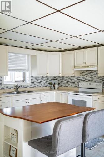 236 Lyle Street N, Alnwick/Haldimand (Grafton), ON - Indoor Photo Showing Kitchen