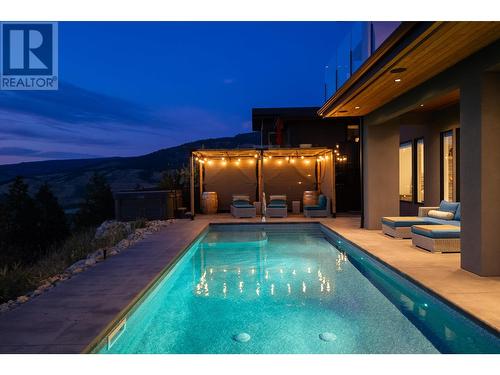 1738 Carnegie Street, Kelowna, BC - Outdoor With In Ground Pool