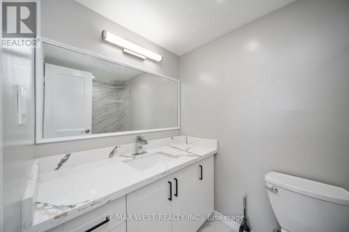 614 - 5 Shady Golfway, Toronto, ON - Indoor Photo Showing Bathroom