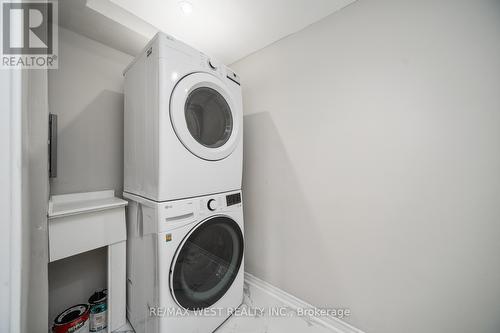 614 - 5 Shady Golfway, Toronto, ON - Indoor Photo Showing Laundry Room