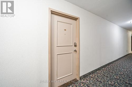 614 - 5 Shady Golfway, Toronto, ON -  Photo Showing Other Room