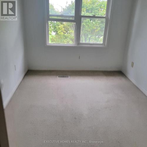 1411 Beaverbrook Court, Oshawa, ON - Indoor Photo Showing Other Room