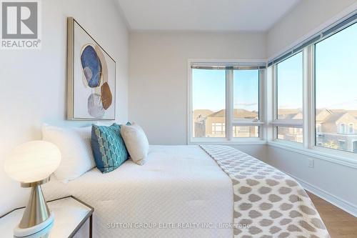 92 Hilts Drive, Richmond Hill, ON - Indoor Photo Showing Bedroom