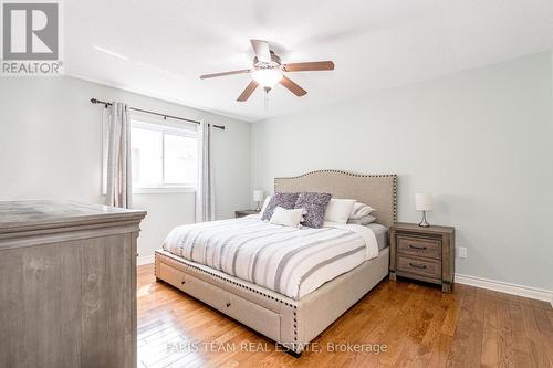 110 Chieftain Crescent, Barrie, ON - Indoor Photo Showing Bedroom