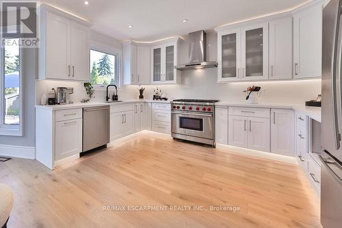 1483 The Links Drive, Oakville, ON - Indoor Photo Showing Kitchen