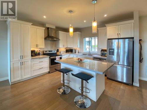 189 Van Arsdol Street, Prince Rupert, BC - Indoor Photo Showing Kitchen With Double Sink With Upgraded Kitchen