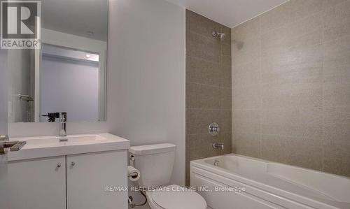 1001 - 2550 Simcoe Street, Oshawa, ON - Indoor Photo Showing Bathroom