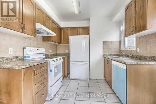 1101 - 28 Rosebank Drive, Toronto, ON - Indoor Photo Showing Kitchen