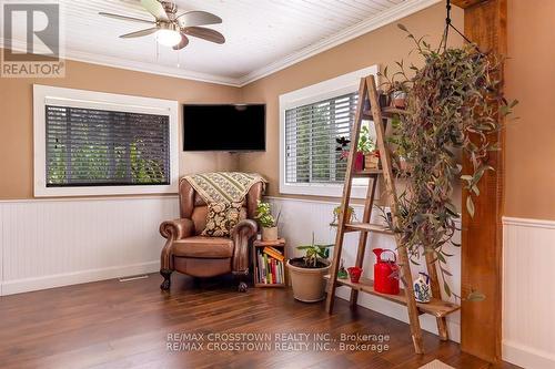 14308 County 27 Road, Springwater, ON - Indoor Photo Showing Other Room