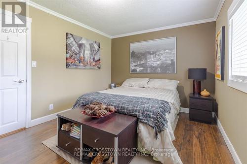 14308 County 27 Road, Springwater, ON - Indoor Photo Showing Bedroom