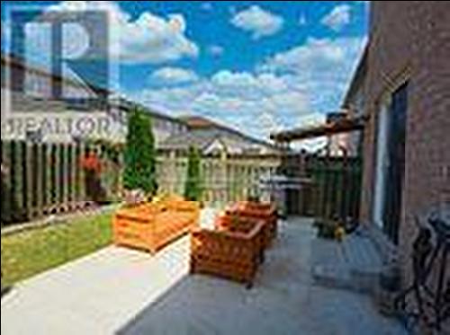 10 Sugarberry Drive, Brampton, ON - Outdoor