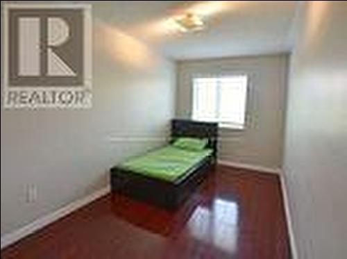 10 Sugarberry Drive, Brampton, ON - Indoor Photo Showing Bedroom