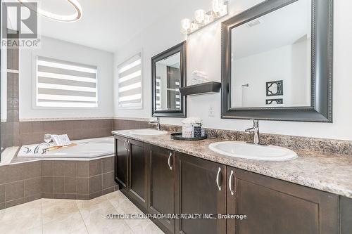 67 Majesty Boulevard, Barrie, ON - Indoor Photo Showing Bathroom