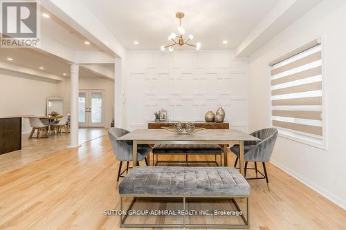 67 Majesty Boulevard, Barrie, ON - Indoor Photo Showing Dining Room