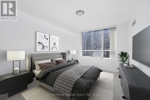 714 - 350 Red Maple Road, Richmond Hill, ON - Indoor Photo Showing Bedroom