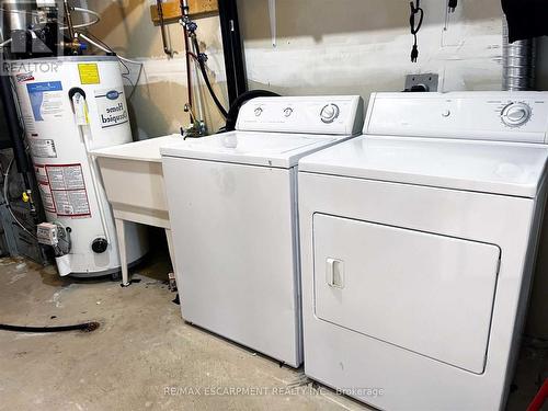 747 Challinor Terrace, Milton, ON - Indoor Photo Showing Laundry Room