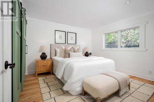 169 Chebucto Drive, Oakville, ON - Indoor Photo Showing Bedroom