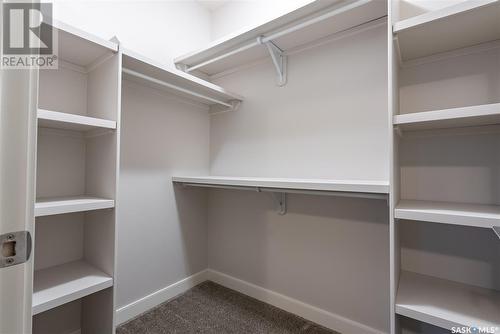 302 1025 Moss Avenue, Saskatoon, SK - Indoor With Storage