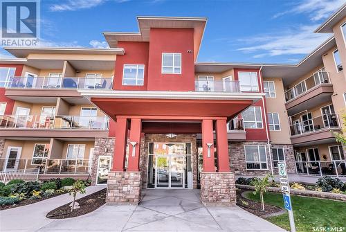 302 1025 Moss Avenue, Saskatoon, SK - Outdoor With Balcony With Facade