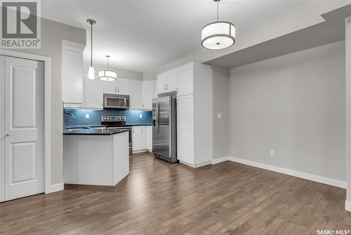 302 1025 Moss Avenue, Saskatoon, SK - Indoor Photo Showing Kitchen