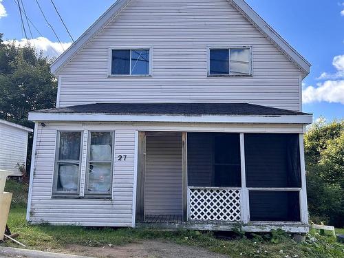 27 Mechanic Street, Springhill, NS 