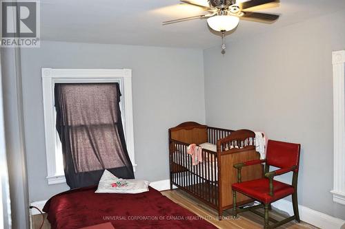 194 Talbot Street E, Aylmer (Ay), ON - Indoor Photo Showing Bedroom