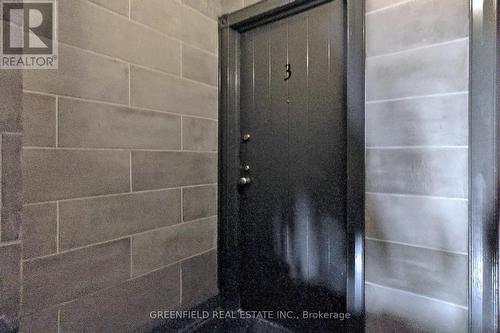 Upper - 1749 Bayview Avenue, Toronto, ON - Indoor Photo Showing Bathroom