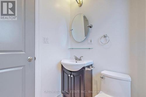 Upper - 1749 Bayview Avenue, Toronto, ON - Indoor Photo Showing Bathroom