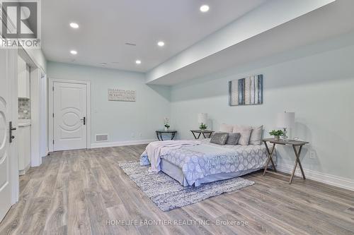 1427 10Th Side Road, New Tecumseth, ON - Indoor Photo Showing Bedroom