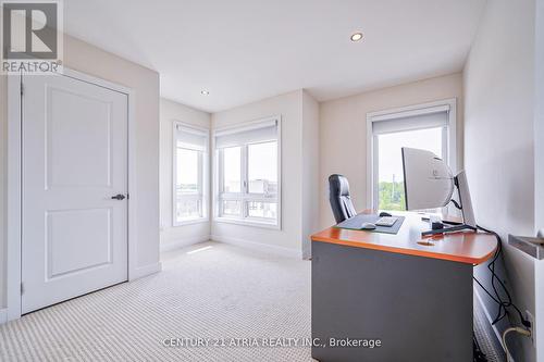 15 Anchusa Drive, Richmond Hill, ON - Indoor Photo Showing Office