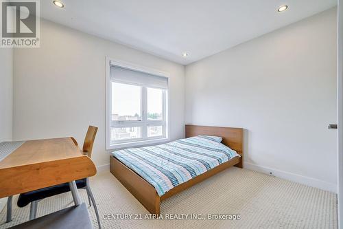 15 Anchusa Drive, Richmond Hill, ON - Indoor Photo Showing Bedroom