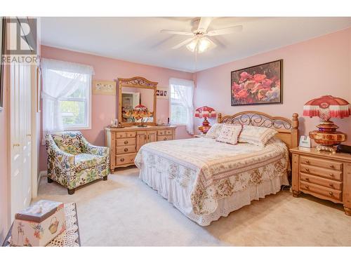 330 7 Street Unit# 304, Salmon Arm, BC - Indoor Photo Showing Bedroom