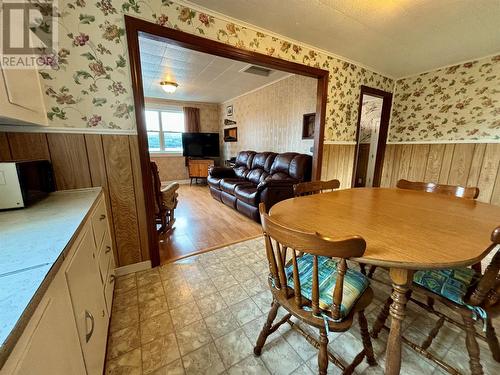 586-588 Main Road, Mount Carmel, NL - Indoor Photo Showing Dining Room