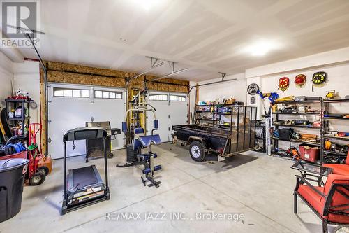 264 Mary Street, Scugog (Port Perry), ON - Indoor Photo Showing Garage