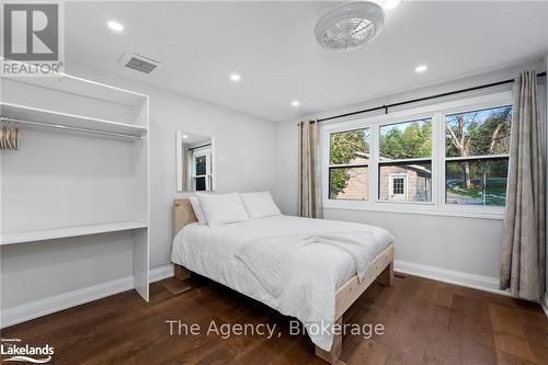 119 Campbell Beach Road, Kawartha Lakes, ON - Indoor Photo Showing Bedroom