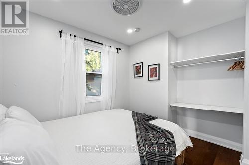 119 Campbell Beach Road, Kawartha Lakes, ON - Indoor Photo Showing Bedroom