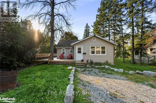 119 Campbell Beach Road, Kawartha Lakes, ON - Outdoor With Deck Patio Veranda