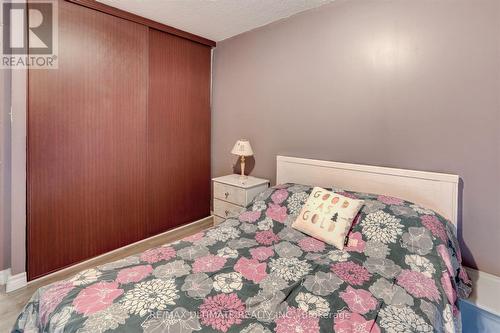 501 - 135 Marlee Avenue, Toronto, ON - Indoor Photo Showing Bedroom