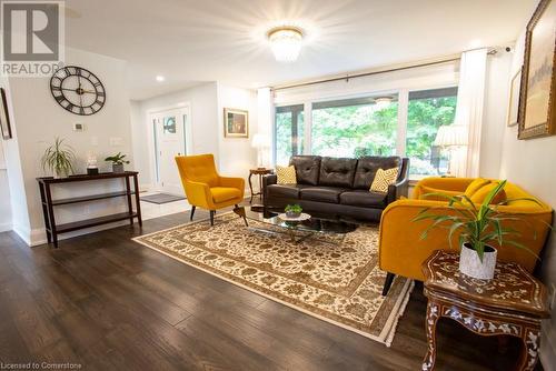 263 Riverbank Drive, Cambridge, ON - Indoor Photo Showing Living Room