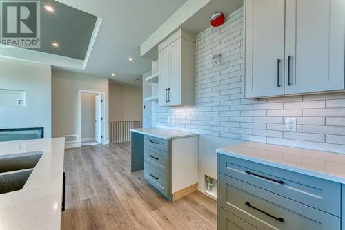 189 Whistler Place, Vernon, BC - Indoor Photo Showing Kitchen