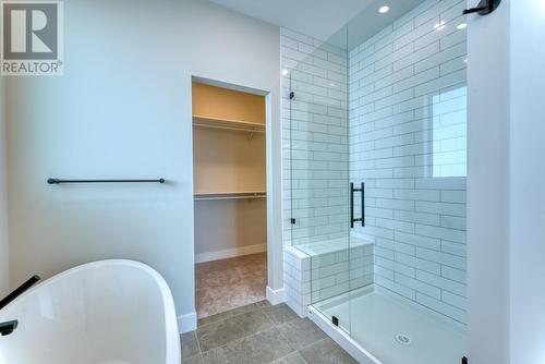 189 Whistler Place, Vernon, BC - Indoor Photo Showing Bathroom