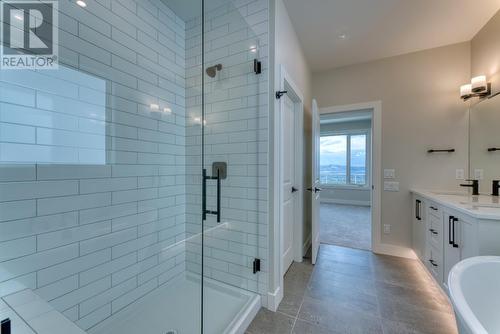 189 Whistler Place, Vernon, BC - Indoor Photo Showing Bathroom