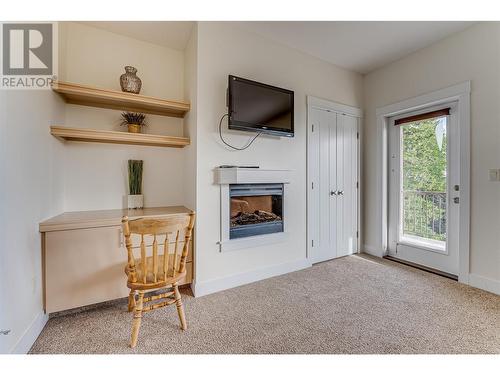 130 Arnica Lane, Vernon, BC - Indoor With Fireplace