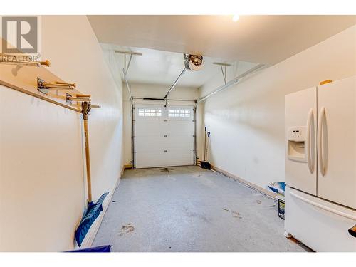 130 Arnica Lane, Vernon, BC - Indoor Photo Showing Garage