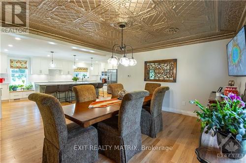 3172 8Th Line Road, Ottawa, ON - Indoor Photo Showing Dining Room