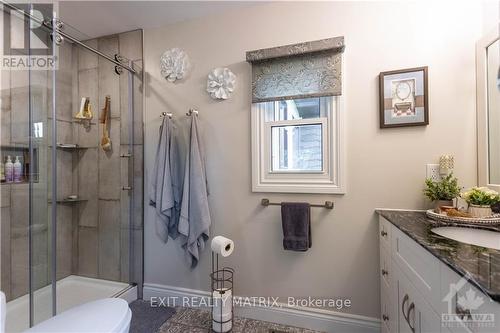 3172 8Th Line Road, Ottawa, ON - Indoor Photo Showing Bathroom